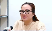 Rải tiền, tặng ô tô, khoe có 4 nhà máy, tuyên bố bỏ 100 tỷ mua công thức thuốc xương khớp: Hàng loạt bê bối của Hoàng Hường trước khi bị bắt