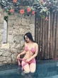 Quỳnh Kool khoe dáng nóng bỏng với bikini