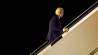 Vụ ông Donald Trump bị bắn: Danh tính nghi phạm được quan chức tiết lộ, tình hình hiện tại của ông Trump như thế nào?