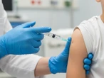 Hai loại vaccine đắt đỏ sẽ được tiêm miễn phí cho trẻ em từ 2026