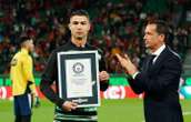 Ronaldo nhận kỷ lục Guinness lần thứ 4