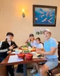 Hai ca sĩ Việt đình đám không phải vợ chồng vẫn gọi nhau là "bố-mẹ" suốt 30 năm