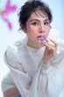 Mỹ nhân quê An Giang có quá khứ khổ hết đường nói, nay sống trong biệt thự, được chồng cho chục tỷ tiêu vặt