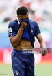 Mbappe cô độc trong "thảm bại" 0-4 của Pháp trước Anh trong hiệp 1 trận tranh hạng 3 World Cup