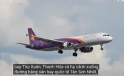Chiếc máy bay lạ thực hiện chuyến bay của Vietnam Airlines đến sân bay Tân Sơn Nhất