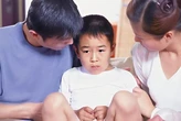 Bi kịch đằng sau 1 cặp vợ chồng sắp ly hôn: Điều huỷ hoại đứa trẻ không phải nghèo khó, mà là...