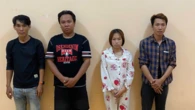 Bạn nhắn tin rủ vợ đi nhà nghỉ, chồng dàn cảnh bắt ghen, cướp 9,9 triệu đồng: Tạm giam vợ chồng Văn Công Mới SN 1997 cùng 4 đồng phạm
