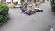 Clip: Người đàn ông đạp vào đầu cô gái sau va chạm giao thông ở TP.HCM, công an vào cuộc điều tra