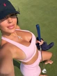 Ronaldo cùng bạn gái và các con chơi môn thể thao nhà giàu, Georgina gây sốt với body nóng bỏng, quyến rũ