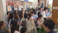 Nam ca sĩ đình đám bán cà phê ở phường Tân Định, vừa mở quán đã quá tải