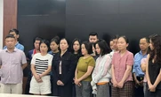 Bệnh nhân trốn viện tâm thần, mở tiệc ma tuý bên bãi biển