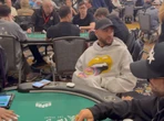 Neymar vừa khóc nức nở rời World Cup, nay đã bị tóm dính bên bàn Poker giải trí