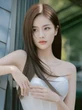 Vài giây né tránh trên truyền hình khiến sao nữ đình đám bị soi lại chuyện học hành bết bát: Liệu có công bằng?