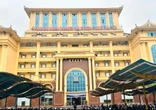 Trường Đại học "Kinh Công" đình chỉ học tập hai sinh viên Y khoa livestream ở Bệnh viện Đức Giang dọa “tiêm thuốc độc” người khác