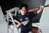Kubi nhà Khánh Thi trổ mã phổng phao, thần thái "soái ca" ở tuổi 11, một điểm giống hệt bố Phan Hiển