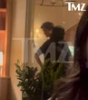 Kendall Jenner say mê "chàng thơ" Hollywood lắm rồi, tình tứ đến thế này cơ mà!