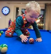 "Quái kiệt" Snooker 13 tuổi khiến cả tất cả kinh ngạc: Chưa đủ tuổi lái xe nhưng đã sẵn sàng thống trị thế giới
