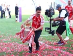 Bên trong bữa tiệc thâu đêm của dàn sao Arsenal mừng vô địch có gì?