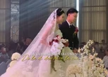 Văn Thanh có cử chỉ tinh tế dành cho Bích Hạnh trong ngày cưới, nhan sắc của cô dâu gây xôn xao