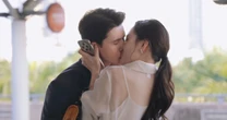 Cặp đôi Vbiz bị soi 1001 hint hẹn hò: Nhà trai visual chuẩn vàng ngọc châu báu, nhà gái 14 tuổi nổi khắp cả nước