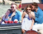 David Beckham muốn con gái Harper được là trẻ con thật sự trước khi vào showbiz và kinh doanh, liệu có mâu thuẫn với Victoria?