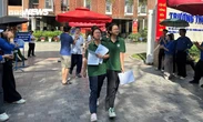 Áp lực thi lớp 10: Sĩ tử bật khóc, phụ huynh lo sẵn "kế hoạch B"