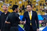Ronaldo bất lực nhìn Al Nassr mất cúp C2 châu Á, quay lưng đi thẳng vào đường hầm