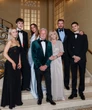 Brooklyn Beckham và vợ con nhà tỷ phú lại làm David Beckham và Victoria đau lòng