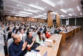 Khảo sát gần 9.200 sinh viên về "đại học hạnh phúc": Cứ 3 người lại có 1 người muốn học lại ngành khác