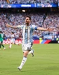 Messi ghi bàn tại 5 kỳ World Cup san bằng kỷ lục thế kỷ của Ronaldo