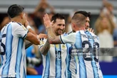 "Messi 39 tuổi rồi, chúng tôi chỉ muốn Messi hạnh phúc"