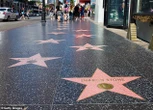 David Beckham đi vào lịch sử khi là cầu thủ đầu tiên được khắc tên trên Đại lộ Danh vọng Hollywood