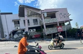 Động đất Philippines: Thương vong tăng, sóng thần tới Nhật Bản