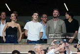Khán đài hot nhất World Cup: Beckham diện vest phong độ, "người ngoài hành tinh" Ronaldo, huyền thoại Ronaldinho cùng hội ngộ