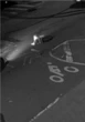 Camera ghi cảnh lạ lúc 2 giờ sáng: Nhóm người âm thầm xuất hiện, hành động sau đó khiến cả khu phố bất an