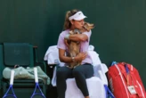 Giải tennis đặc biệt nhất thế giới: Chó cưng có thẻ tác nghiệp riêng, được thuê quản gia riêng, massage và bơi như VIP