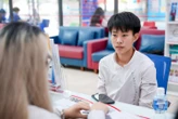 Cận ngày thi tốt nghiệp THPT, nhiều thí sinh đến UEF “giữ chỗ” bằng thông tin đăng ký học bạ