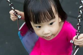 Chỉ cần nhìn cách con chơi ở sân chơi, cha mẹ cũng có thể đoán được tương lai của trẻ: Nếu có 1 trong 3 dấu hiệu này, đừng chủ quan