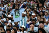 Hiệu ứng Messi quá khủng khiếp: 91.000 người đến xem Argentina giao hữu, đông hơn chung kết World Cup, la ó “chúng tôi muốn Messi”
