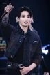 Thất vọng với ca khúc World Cup của Lisa, khán giả toàn cầu đồng loạt tìm đến Jung Kook