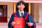 Cậu bé mồ côi viết nên kỳ tích trở thành thủ khoa trường chuyên