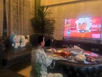 Trẻ dưới 3 tuổi xem TV nhiều và xem TV ít, chỉ cần sau 7 tuổi sẽ thấy sự khác biệt một trời một vực