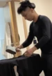 Phan Hiển lộ ảnh chuẩn "chồng quốc dân", cưng chiều Khánh Thi khiến dân tình trầm trồ