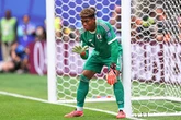 Zion Suzuki là ai? "Người nhện" khuấy đảo World Cup, khiến dàn sao Brazil cũng phải bất lực