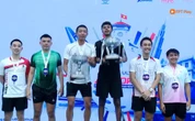 Lâu lắm rồi Quang Dương mới vô địch, ăn mừng phấn khích như đứa trẻ