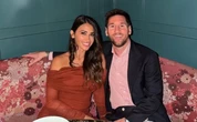 "Thanh mai trúc mã" kiêm người vợ xinh đẹp Antonela Roccuzzo gửi lời nhắn ngọt ngào đến Messi ở World Cup