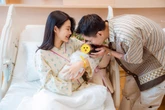 Vợ Rhymastic đã sinh con thứ 2