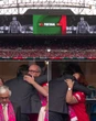 Khoảnh khắc xúc động nhất ở World Cup: Cha mẹ Diogo Jota nghẹn ngào khóc nấc khi con trai quá cố được tri ân