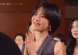 Clip hot: Song Hye Kyo bật khóc ở Baeksang 2025 vì 1 người, nhìn cái ôm biết ngay mối quan hệ cực đặc biệt