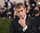 Hóa ra đây chính là lý do Justin Bieber tiêu tán sạch 7.700 tỷ đồng, lâm cảnh vỡ nợ đến bờ vực phá sản